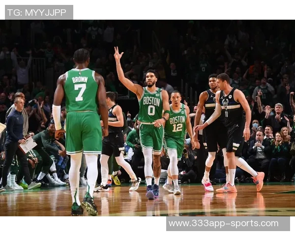 阿里纳斯称布朗与塔图姆同为球队头号选择非罗宾角色 阿里纳斯称布朗与塔图姆同为球队头号选择非罗宾角色